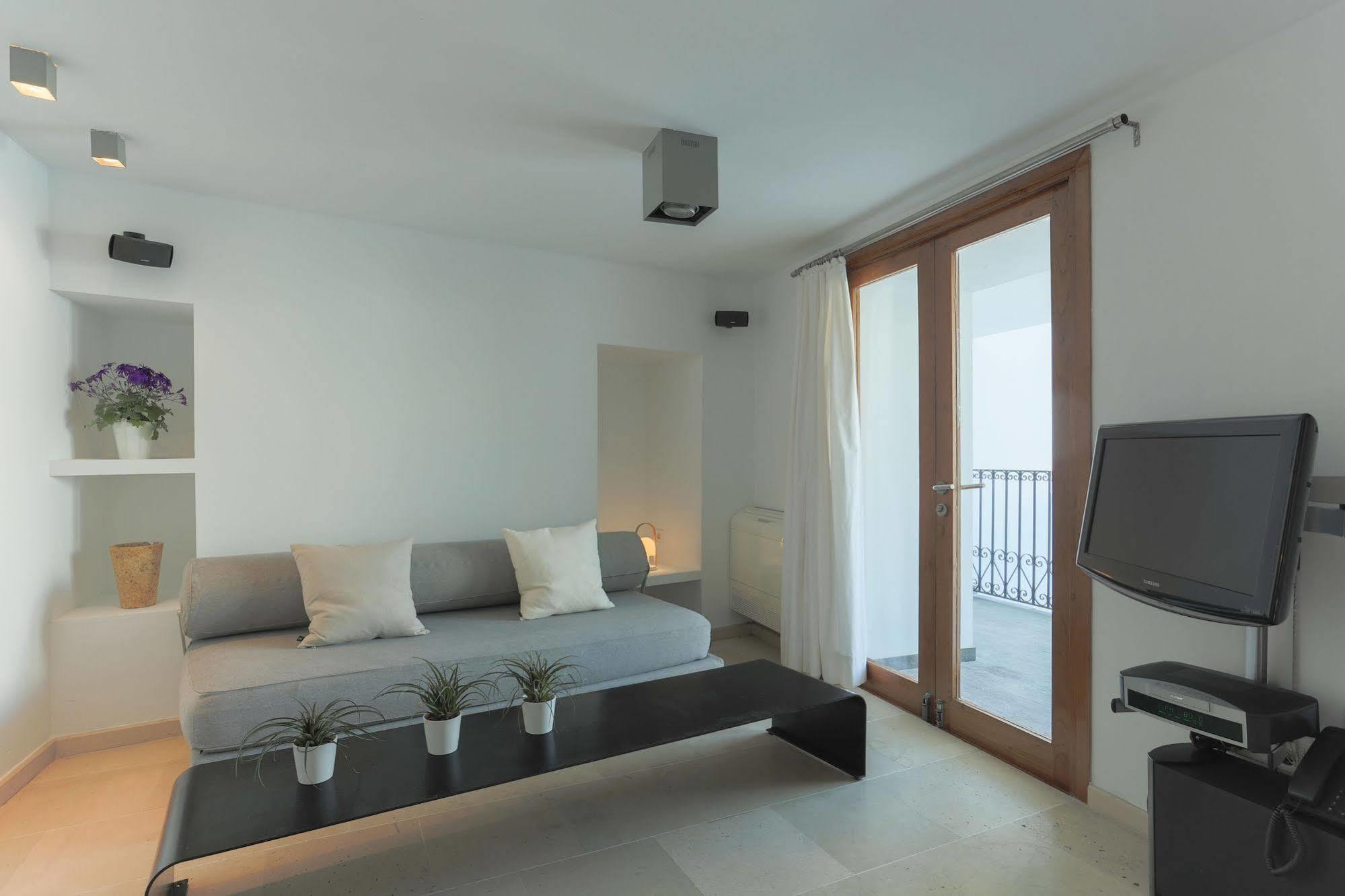 Xereca -dalt Vila- Loft Apartamento *